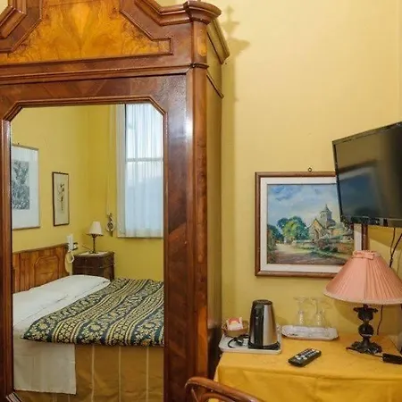 Torretta Guest house Varenna