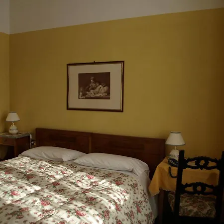 Pensjonat Torretta Varenna
